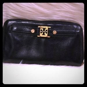 Tory Burch Black Leather Waller