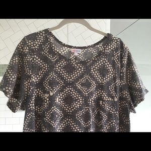 Lularoe Carly dress grey and cream geometric print