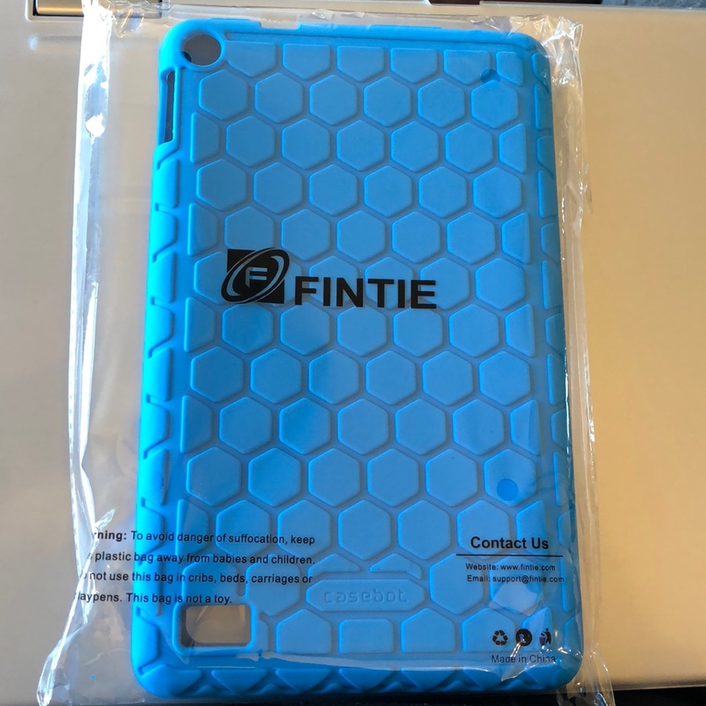 NWT! Amazon Fire 7 (5th) case
