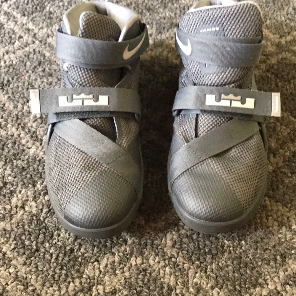 Lebron James kids shoes