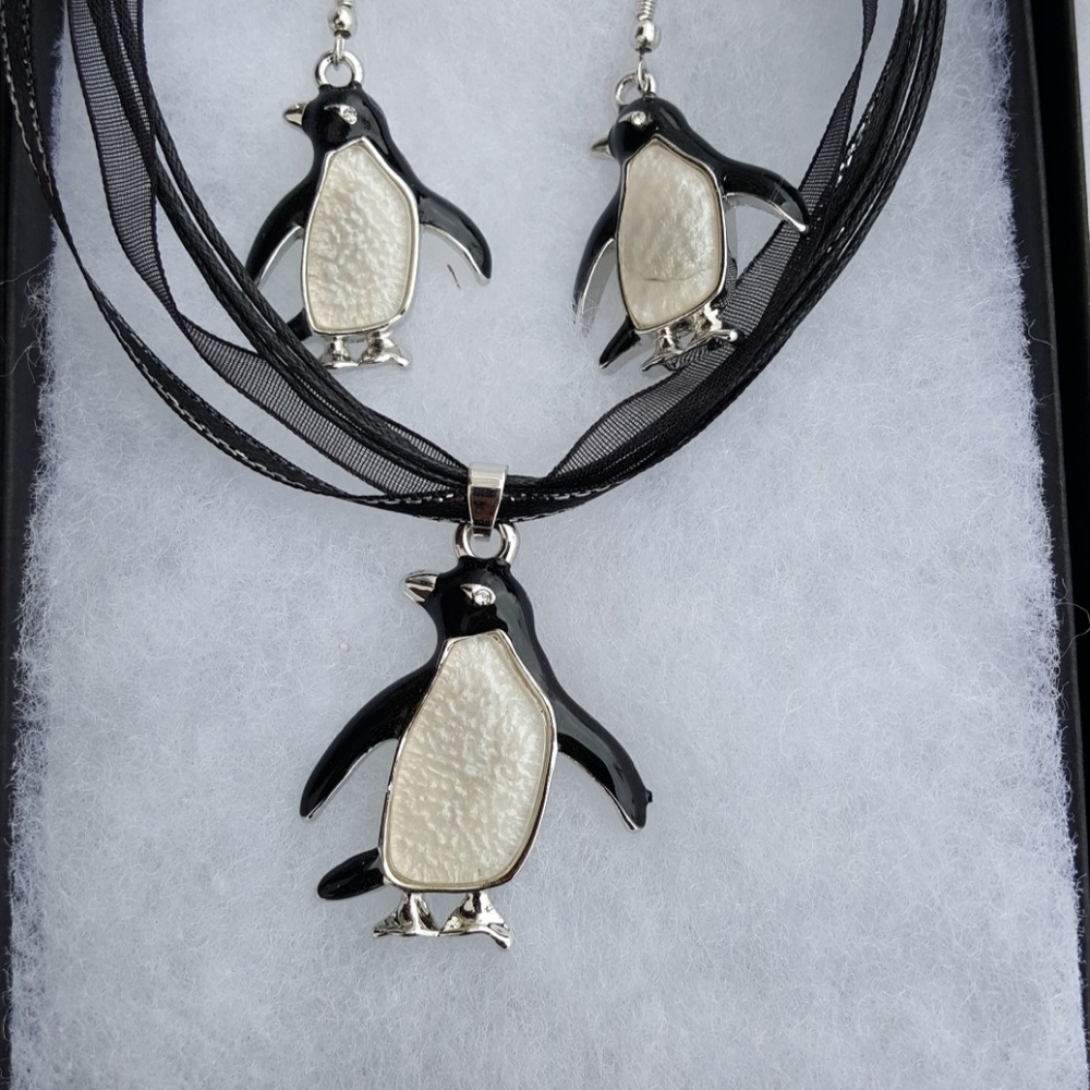 Penguin pendant and matching earrings