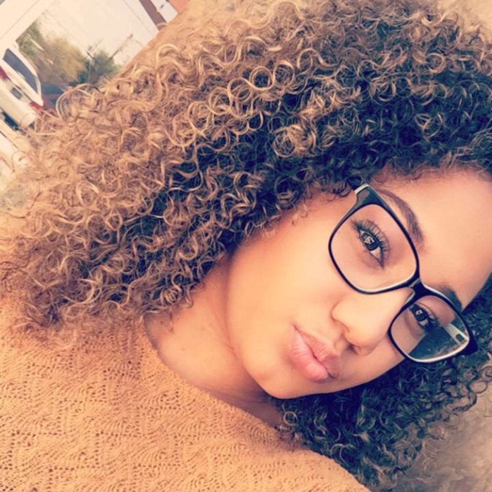 Meet your Posher, Nadia