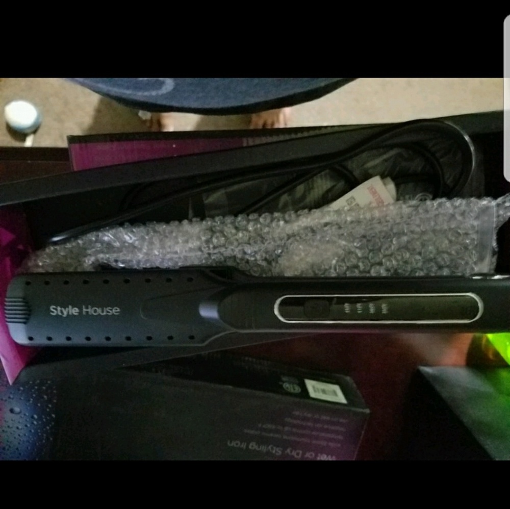 Stylehouse straightener