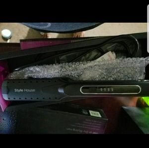 Stylehouse straightener