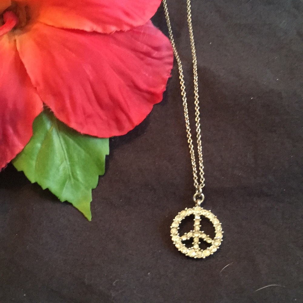 Peace necklace 🌺