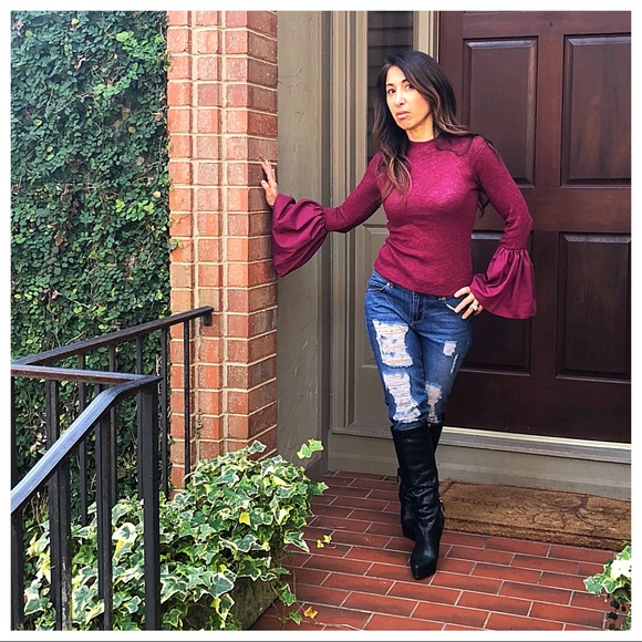 ✨LAST ONE ✨Burgundy bell sleeves top - Picture 7 of 8