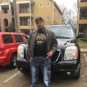 Meet your Posher, Derrick