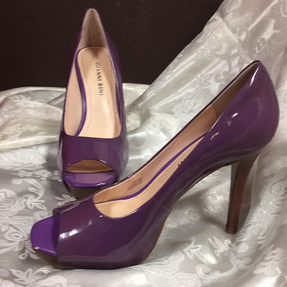 Gianni Bini High Heels