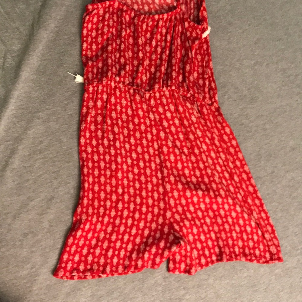 Red patterned romper - Picture 4 of 5