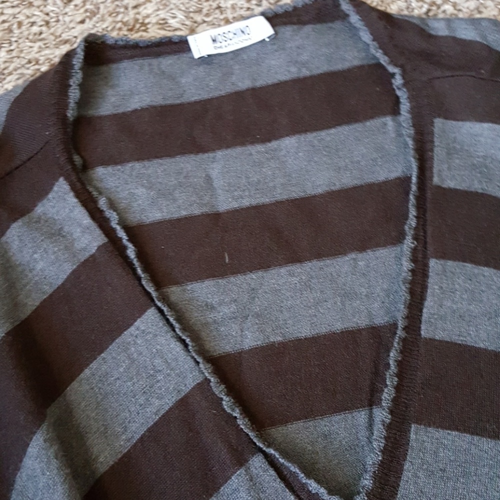 Sweater - Picture 3 of 3