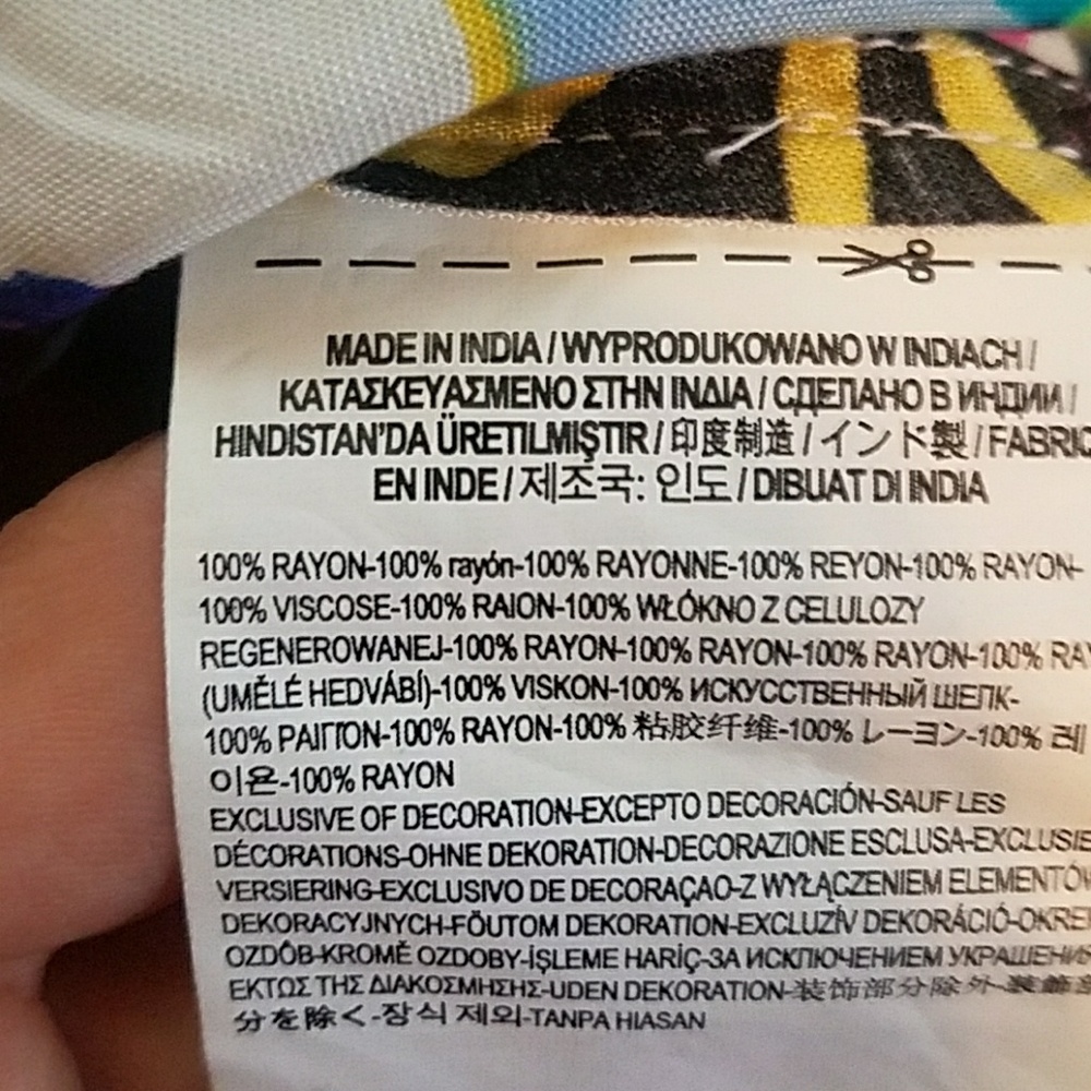 vans off the wall dress - Picture 7 of 8