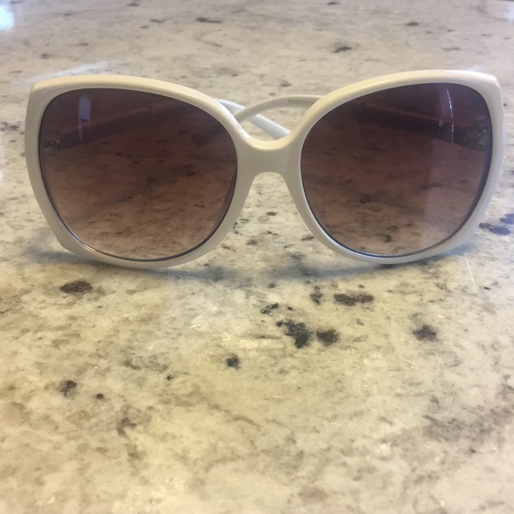 Jessica Simpson Sunglasses