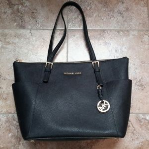 Authentic Michael Kors Tote
