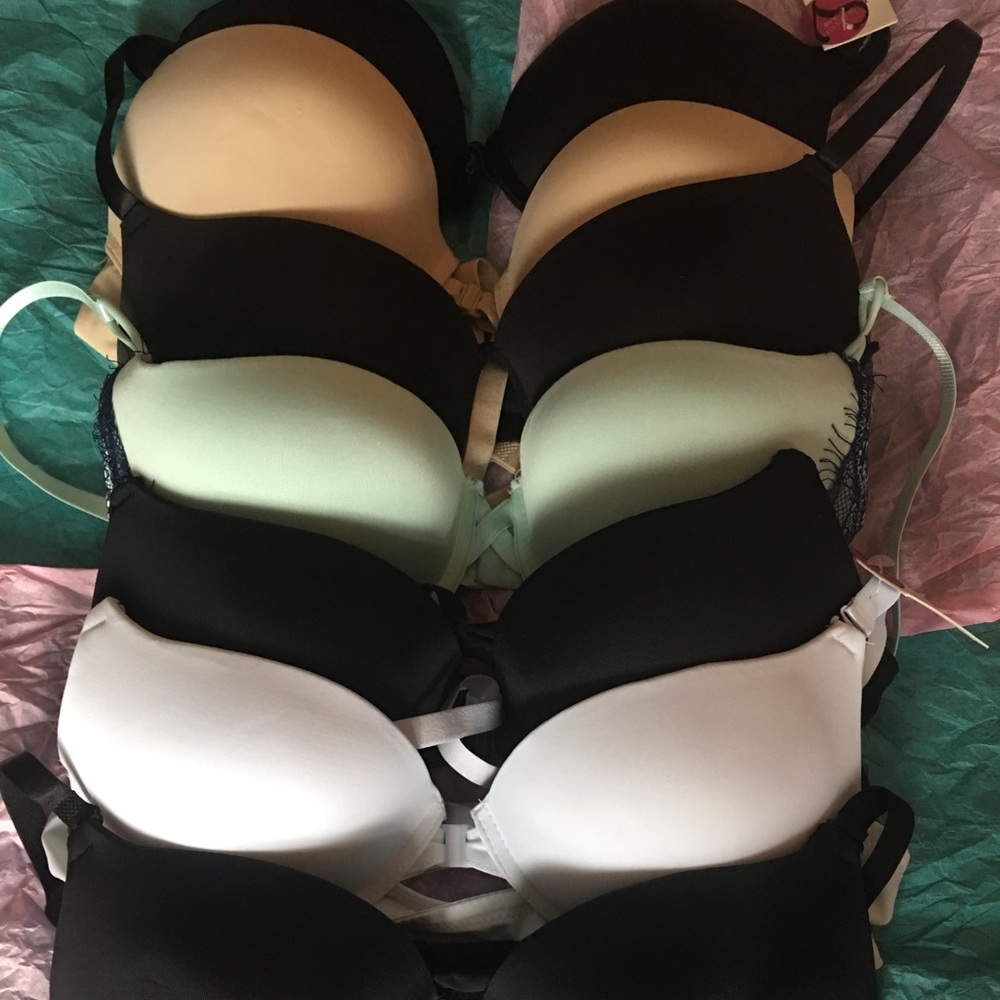7 bras $36 for all