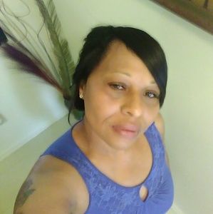 Meet your Posher, Yvette