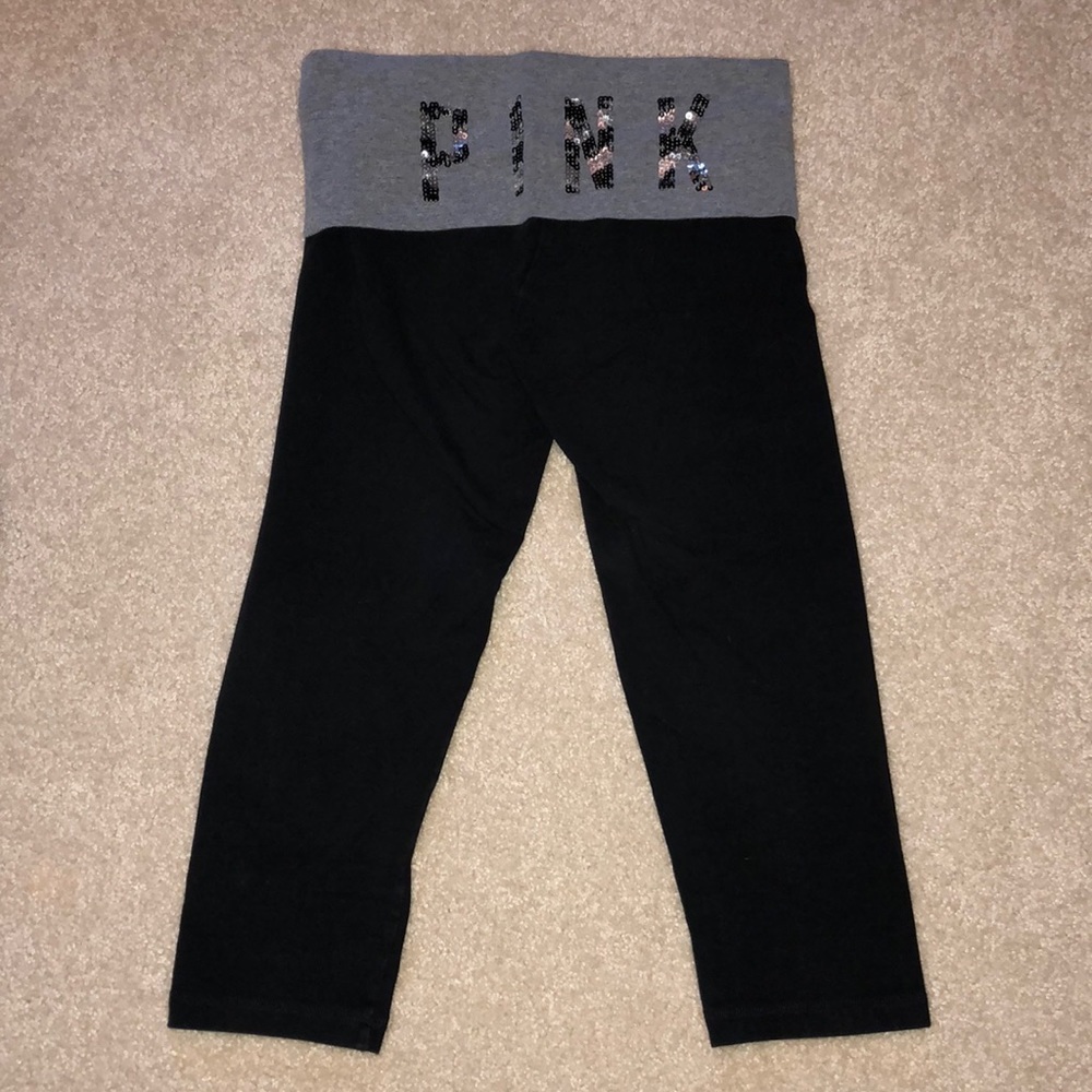 Pink crop yoga pants with sparkly waistline