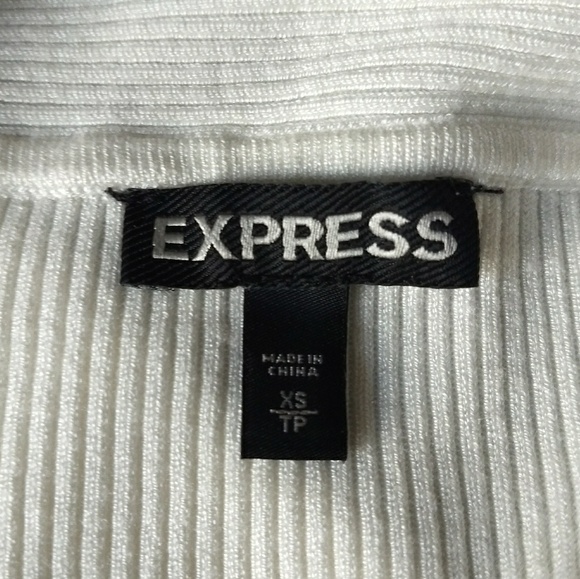 Express- Off The Shoulder Top - Picture 5 of 6