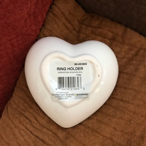 Ring holder - Picture 2 of 2