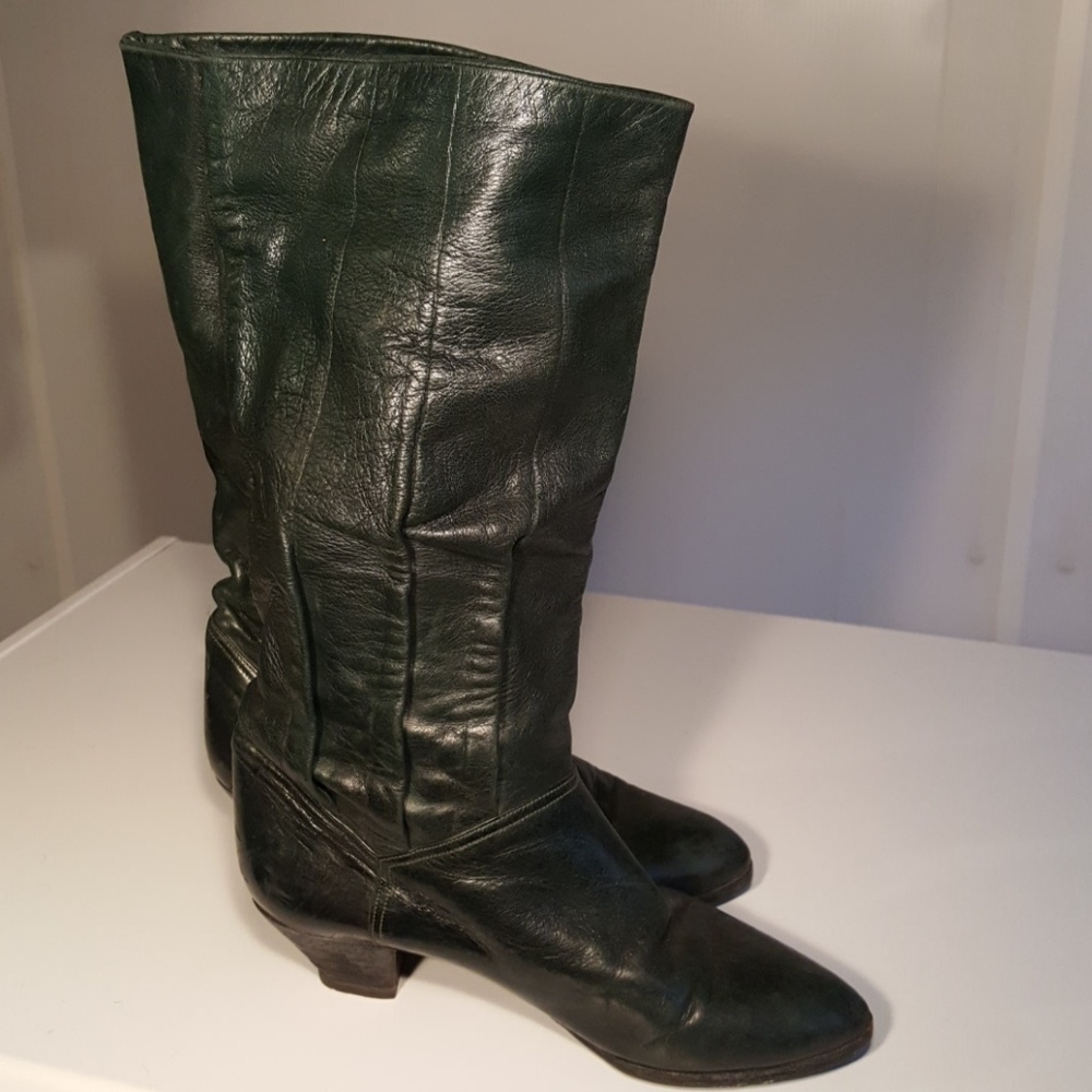 Vtg Mid Calf Boots