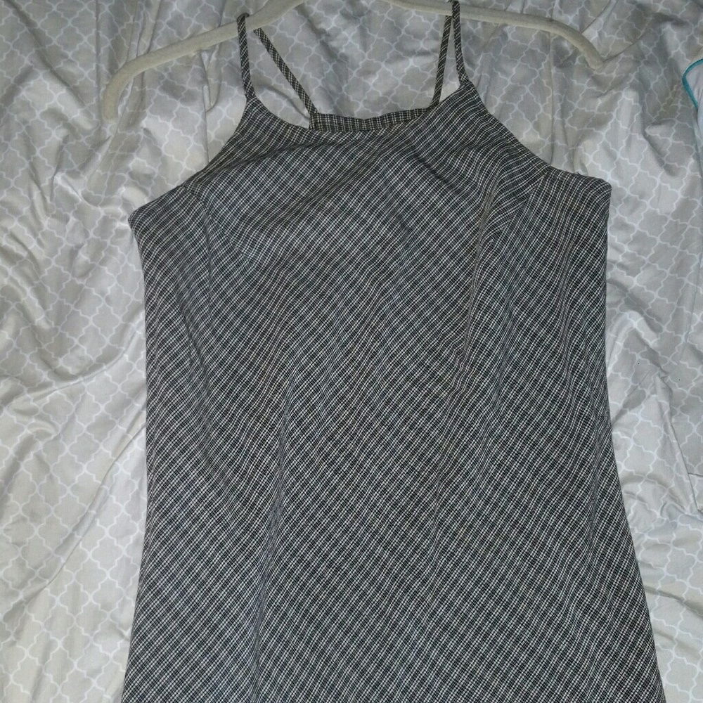 Sleeveless dress