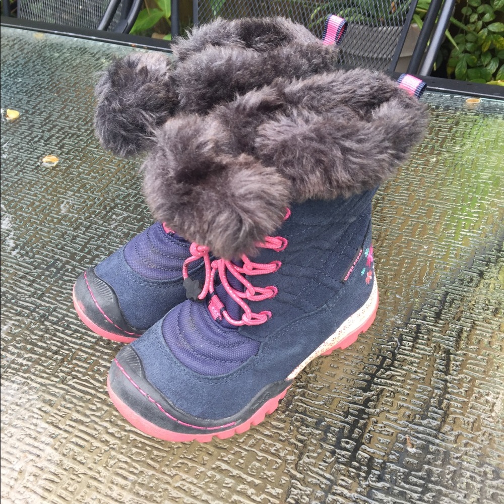 Faux fur lined Hanna Andersson snow boots- new