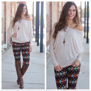 🎉NWOT Infinity Raine oatmeal dolman tunic, S&M