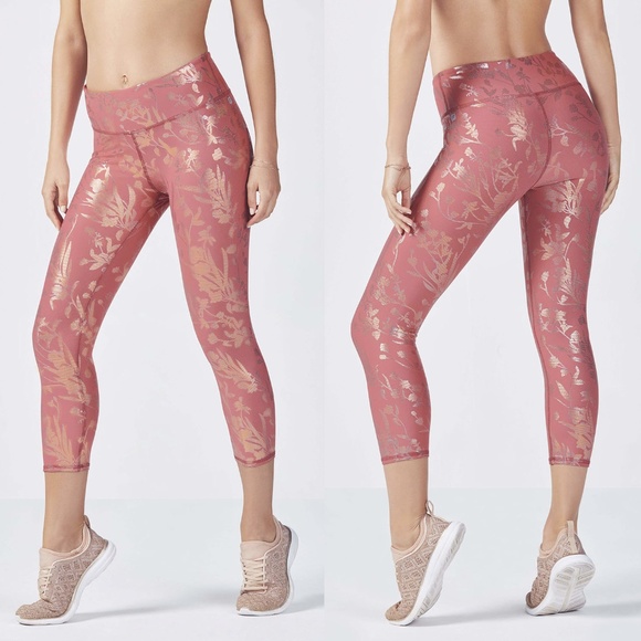 Fabletics Pants - SOLD NWT Fabletics Salar Capri, Rose/Gold, Small