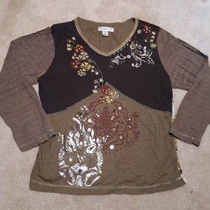 **CLEARANCE** Embellished Coldwater Creek top