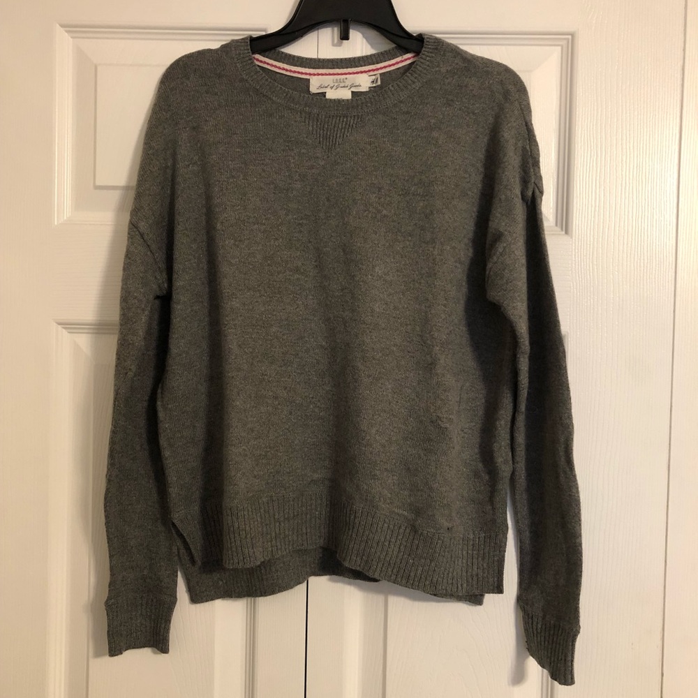 H&M oversized gray sweater