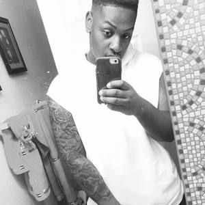 Meet your Posher, Derrell