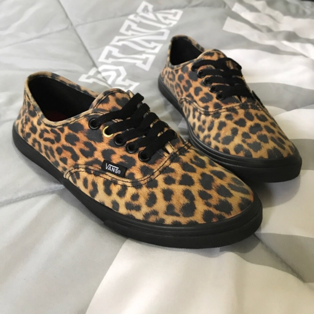 cheetah vans