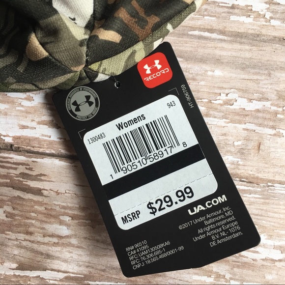 Women’s Under Armour camo hat, BRAND NEW!! - Picture 3 of 3