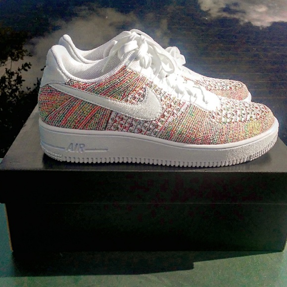 Men''s Nike Air Force 1 Flyknit (Size 9) - Picture 6 of 7