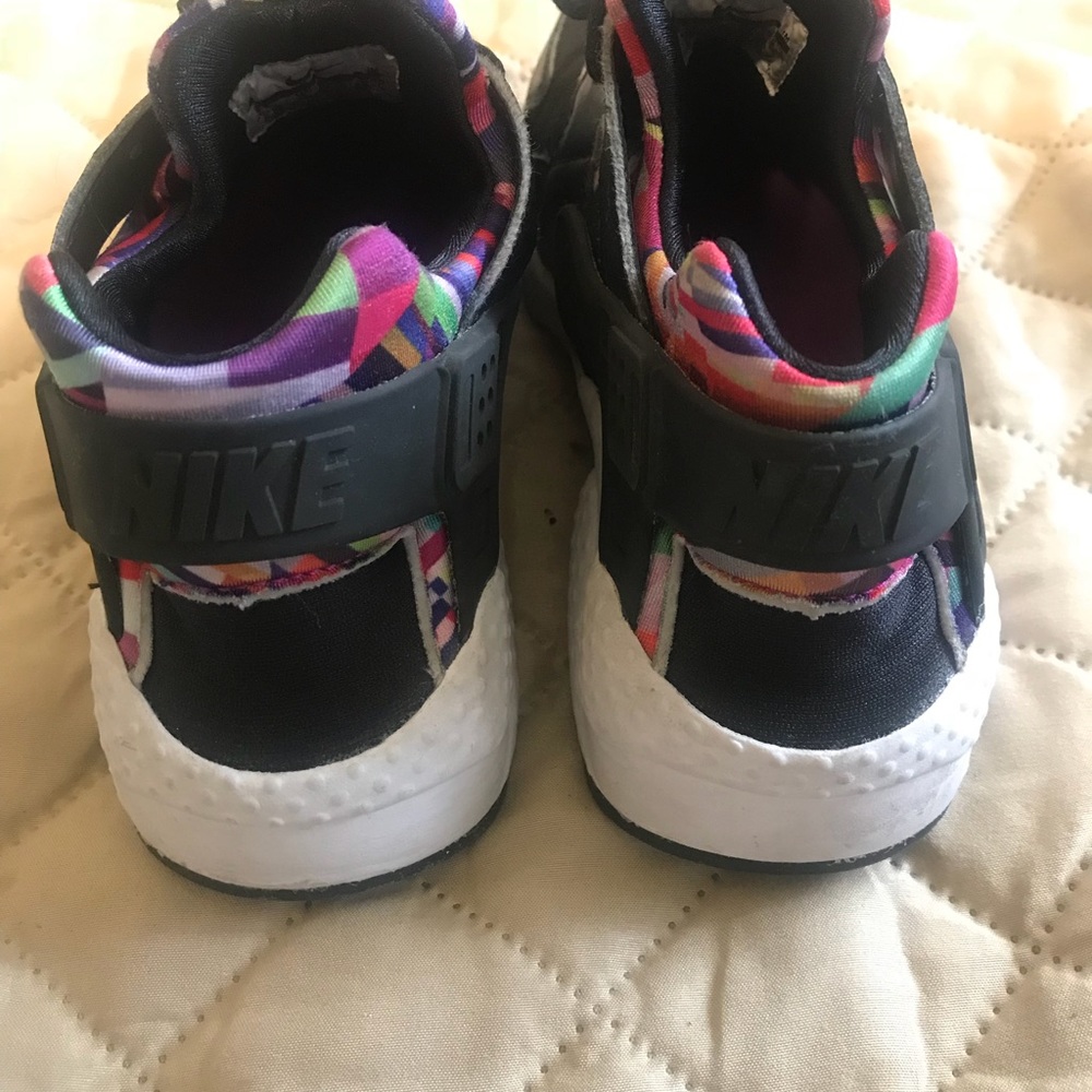 Girls Nike Sneakers