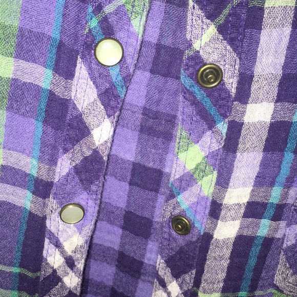 Purple long sleeve button down - Picture 2 of 3