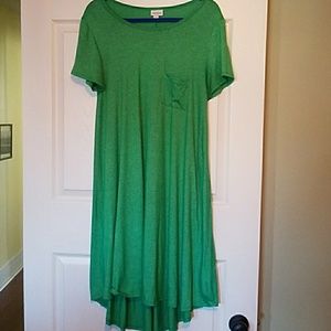 Medium Lularoe Carly- heathered green