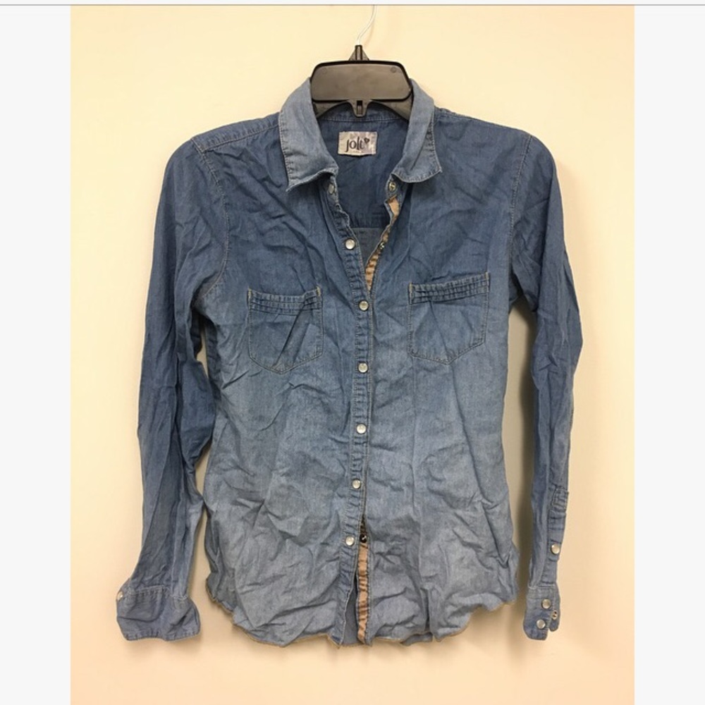 Jolt Pearl Snap Chambray Denim Shirt