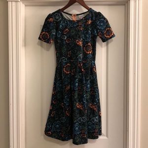 LuLaRoe Amelia