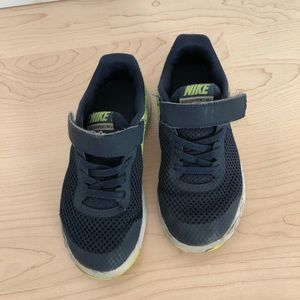 Boys loved Nike Sneakers