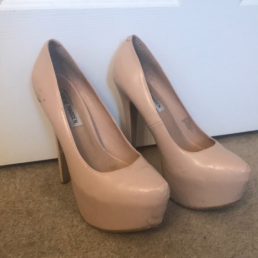 Steve Madden stilettos