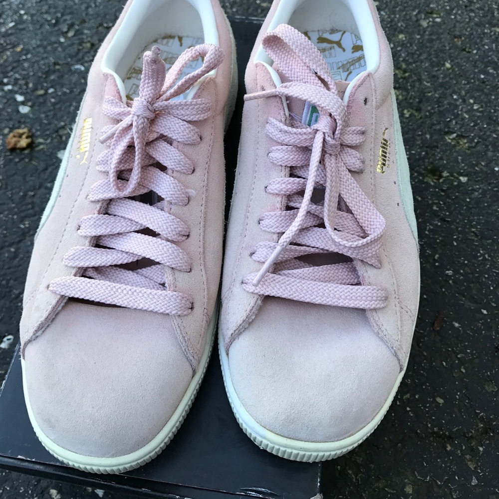 Puma Light Pink Suede Sneakers (size 8)