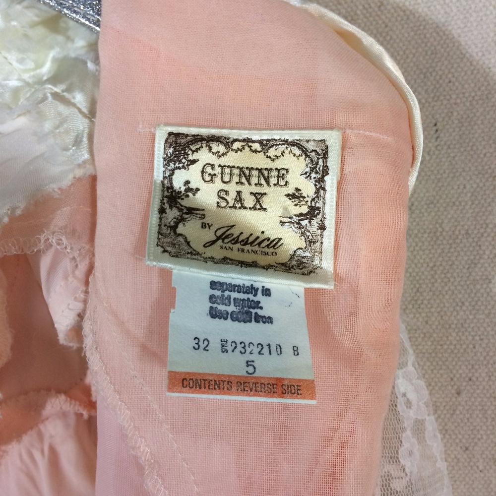 SOLD! Peach Gunne Sax Boho, Victorian Prom Dress - Picture 7 of 8