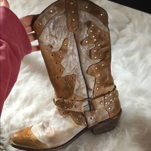 OBO BedStu Cowgirl boots—Genuine Leather