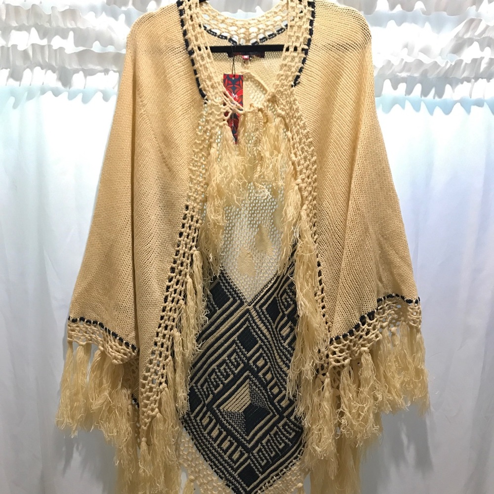 Aztec fringe poncho NEW WITH TAGS