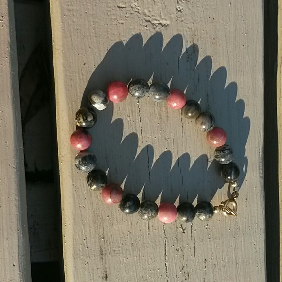 Bracelet - Picture 2 of 2