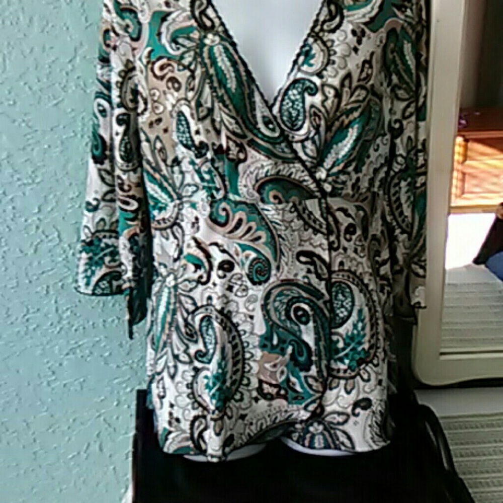 Cato  v neck blouse