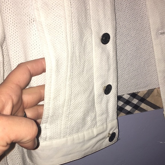 BURBERRY London Button Down White Jacket - Picture 5 of 5