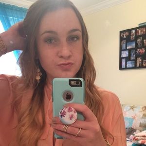 Meet your Posher, Tabitha