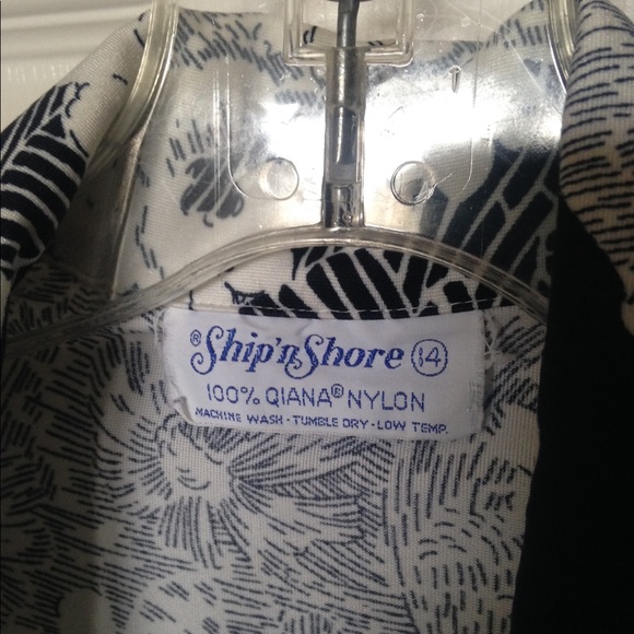 SHIP’N SHORE Vintage Black Off White Floral Blouse Size 14 - Picture 2 of 8