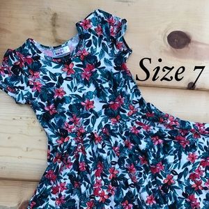 Dot dot smile dress